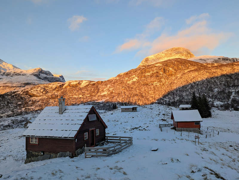 PXL 20221215 134504953 3